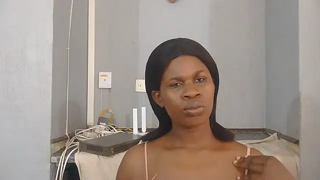 xxxChocolateBox online show from March 13, 2026, 6:42 am