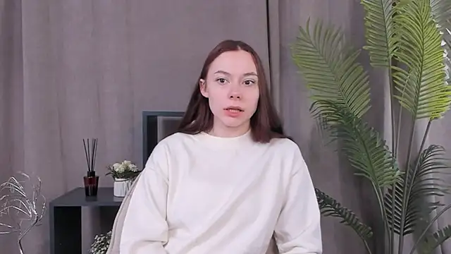 CoraleeVannatten online show from January 15, 2026, 9:47 am