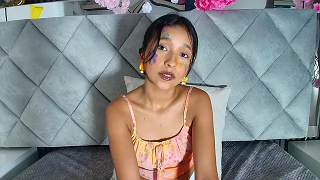 Snapshot of Real_virgin_Pussy chatting on May 6, 2026, 7:41 pm Real virgin Pussy online show from May 6, 2026, 7:41 pm