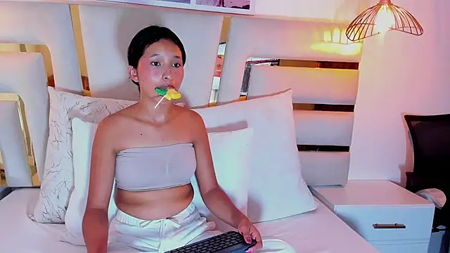 Snapshot of Real_virgin_Pussy chatting on May 16, 2026, 1:32 pm Real virgin Pussy online show from May 16, 2026, 1:32 pm