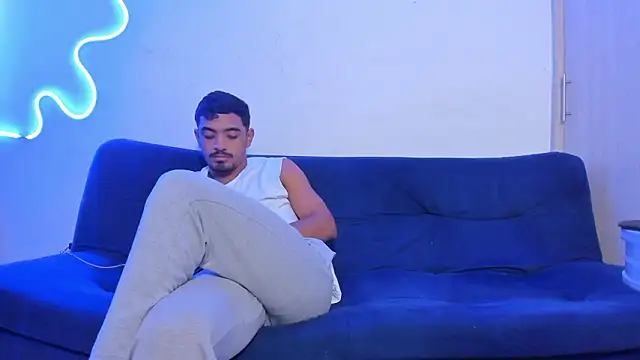 valeria huston online show from February 2, 2026, 7:12 pm