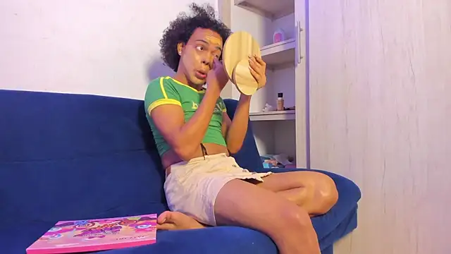 valeria huston online show from February 6, 2026, 6:33 pm