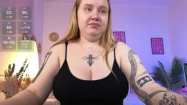 casey robbinss online show from May 14, 2026, 7:48 am