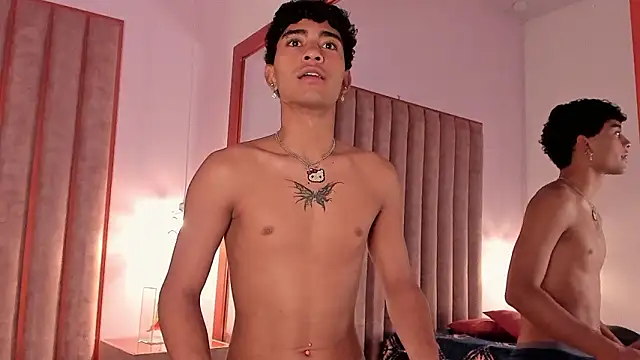 Snapshot of Mike_thomsonn chatting on February 21, 2026, 4:19 pm Mike thomsonn online show from February 21, 2026, 4:19 pm