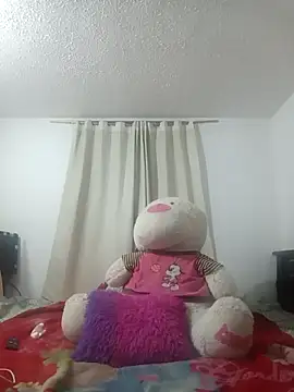 ebonysummer  online show from June 2, 2026, 4:47 am