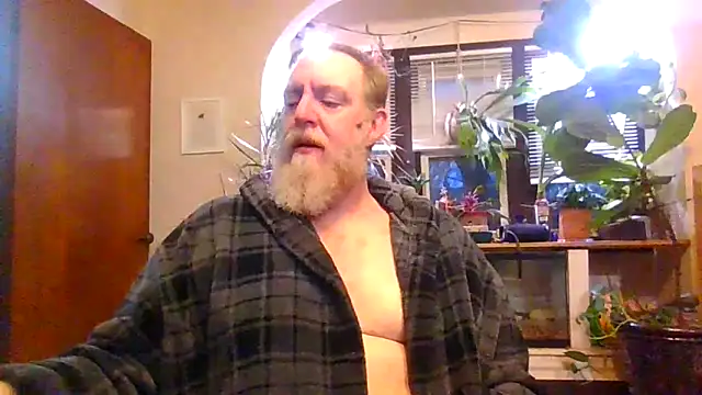 Snapshot of Moeblick chatting on February 18, 2026, 12:34 pm Moeblick online show from February 18, 2026, 12:34 pm