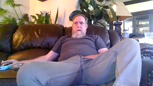 Snapshot of Moeblick chatting on February 28, 2026, 5:47 pm Moeblick online show from February 28, 2026, 5:47 pm