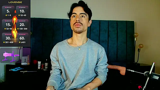 Ethan Briggs  online show from April 7, 2026, 3:40 am