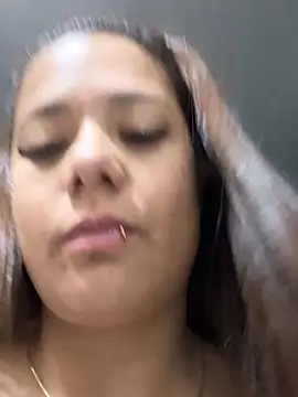 Snapshot of Pretty__Milf chatting on February 25, 2026, 9:30 am Pretty Milf online show from February 25, 2026, 9:30 am