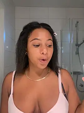 xo steffyxo 4 online show from July 24, 2026, 6:39 pm
