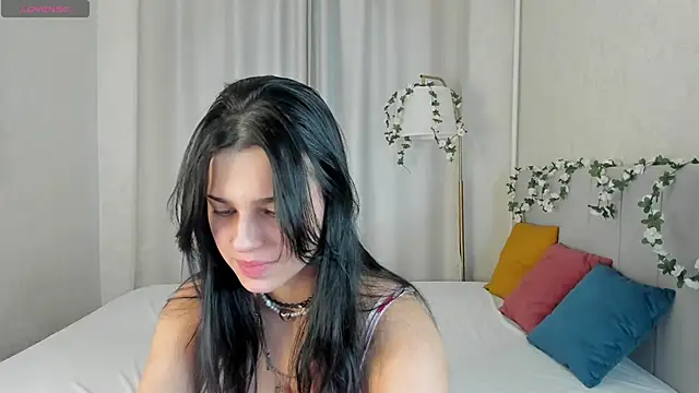 Leslie Wholsh online show from February 12, 2026, 2:28 am