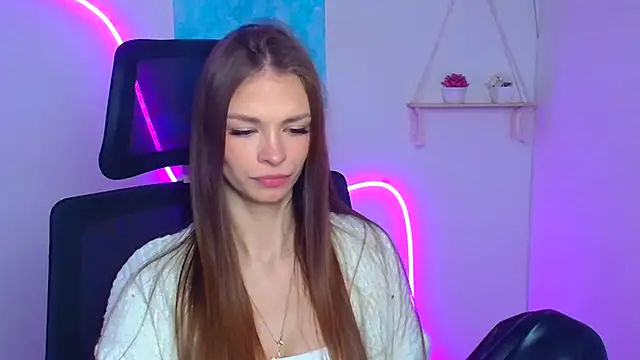 Snapshot of Lina_Loveuu chatting on February 24, 2026, 12:25 pm Lina Loveuu online show from February 24, 2026, 12:25 pm