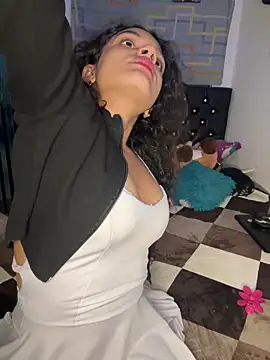 Nyxx Velariia online show from April 5, 2026, 5:32 pm