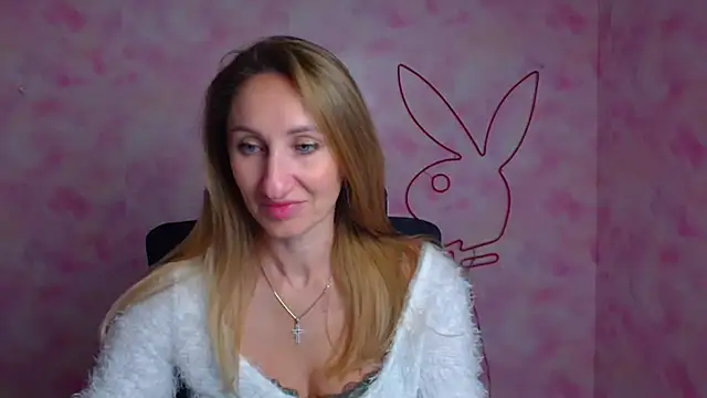 Diana Sweeet  online show from April 25, 2026, 11:46 am