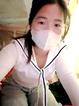 Snapshot of Hin-ni chatting on February 20, 2026, 6:37 am Hin-ni online show from February 20, 2026, 6:37 am