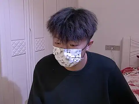 Chocolates-001 online show from January 15, 2026, 11:04 am