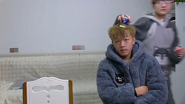 Chocolates-001 online show from February 1, 2026, 10:47 am