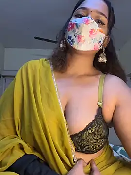 Devil Queen7 online show from June 6, 2026, 6:12 pm