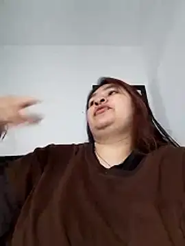 Snapshot of LauraHorny69 chatting on January 17, 2026, 1:49 pm LauraHorny69 online show from January 17, 2026, 1:49 pm