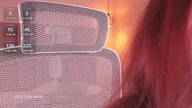 Dakota velvet  online show from April 2, 2026, 12:14 pm