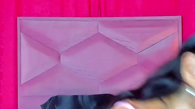 Snapshot of LilibetWeber chatting on February 4, 2026, 12:22 pm LilibetWeber online show from February 4, 2026, 12:22 pm