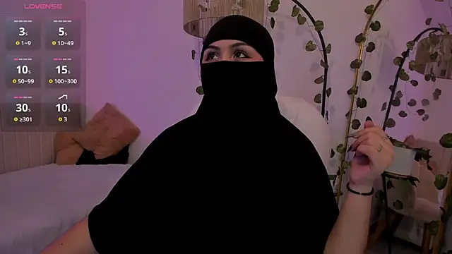  Amirah online show from May 26, 2026, 6:04 pm