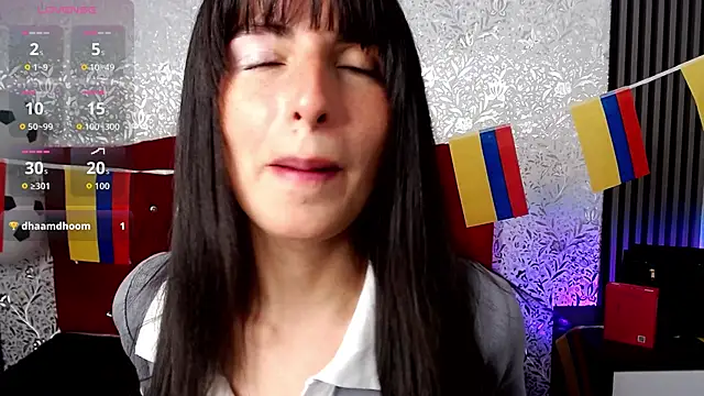 MiaVelasquez01 online show from June 22, 2026, 5:10 pm
