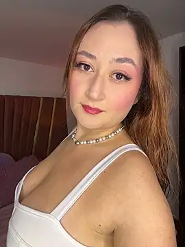 Snapshot of SalomeFlores chatting on January 31, 2026, 11:25 pm SalomeFlores online show from January 31, 2026, 11:25 pm