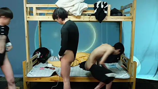 Snapshot of xiaohuangren01 chatting on January 14, 2026, 9:26 am xiaohuangren01 online show from January 14, 2026, 9:26 am