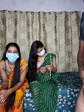 Forest Queen online show from March 7, 2026, 4:48 pm