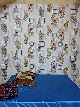 Forest Queen online show from March 23, 2026, 4:44 pm