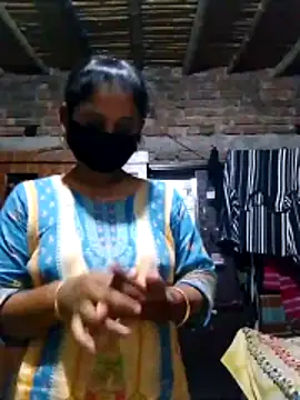 Hot Sweeti online show from March 20, 2026, 1:38 pm