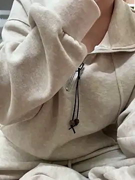 Snapshot of Donna9696 chatting on March 11, 2026, 1:39 pm Donna9696 online show from March 11, 2026, 1:39 pm