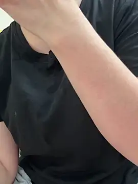 Snapshot of Donna9696 chatting on March 20, 2026, 3:17 pm Donna9696 online show from March 20, 2026, 3:17 pm