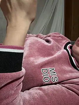 Snapshot of Donna9696 chatting on March 22, 2026, 1:14 pm Donna9696 online show from March 22, 2026, 1:14 pm