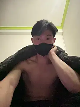 livegirl17 online show from January 16, 2026, 4:55 pm