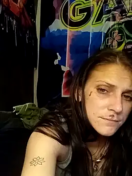Snapshot of LadySn0w26 chatting on May 11, 2026, 12:49 am LadySn0w26 online show from May 11, 2026, 12:49 am