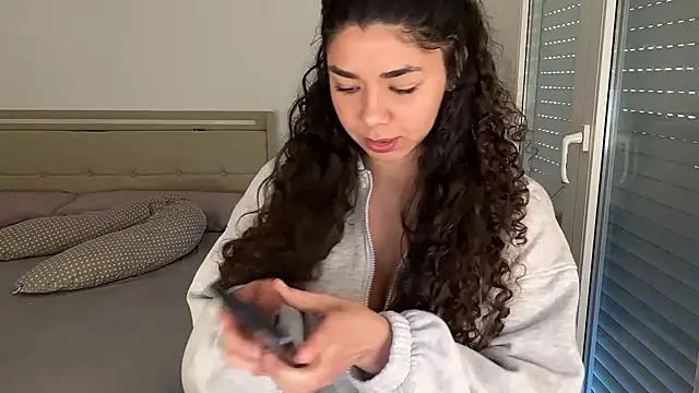 ladymelon online show from February 26, 2026, 9:08 am