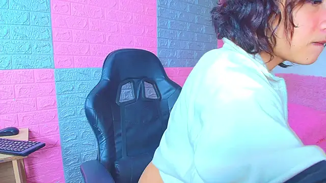 hotcakes uwu online show from March 15, 2026, 5:13 am