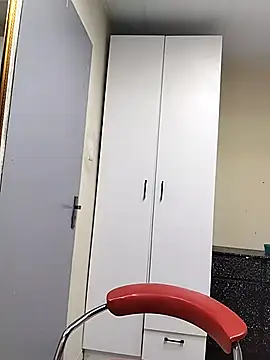 LUNAARXO1 online show from April 15, 2026, 1:23 am