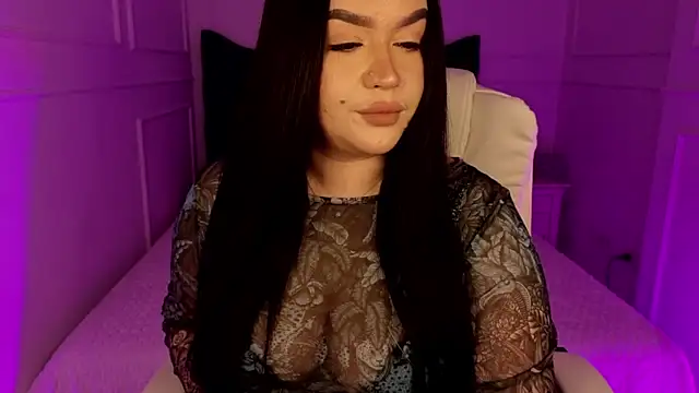 tinafox  online show from April 11, 2026, 7:45 am