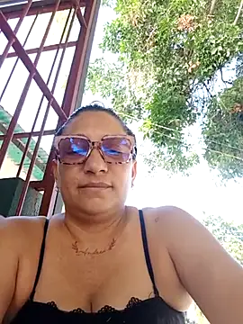 mariacarlota online show from May 5, 2026, 7:22 pm