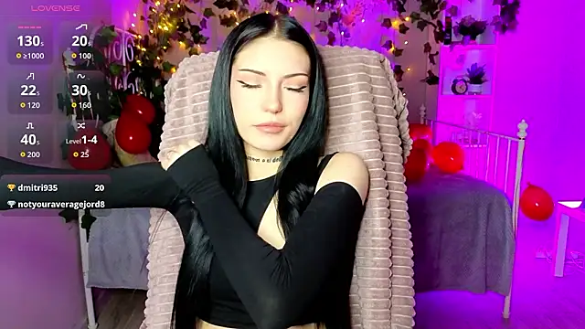 Snapshot of Kelly__Bunny chatting on February 14, 2026, 10:23 am Kelly Bunny online show from February 14, 2026, 10:23 am