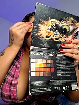 curly girl 31 online show from March 30, 2026, 7:04 pm