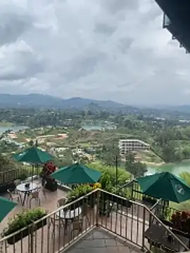 Snapshot of Miaswwe chatting on February 15, 2026, 5:31 pm Miaswwe online show from February 15, 2026, 5:31 pm