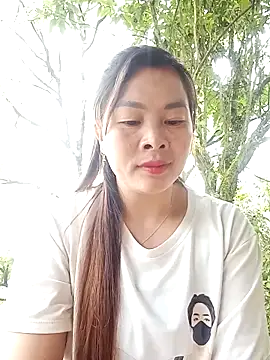 Snapshot of Bling_sexy chatting on March 20, 2026, 1:10 am Bling sexy online show from March 20, 2026, 1:10 am