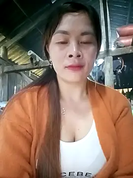 Snapshot of Bling_sexy chatting on March 23, 2026, 1:20 am Bling sexy online show from March 23, 2026, 1:20 am