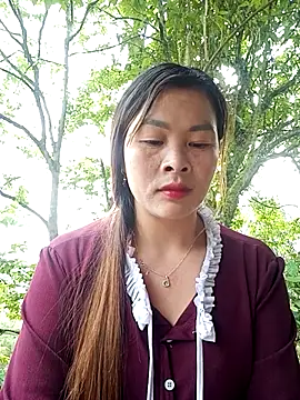 Snapshot of Bling_sexy chatting on March 26, 2026, 11:54 pm Bling sexy online show from March 26, 2026, 11:54 pm