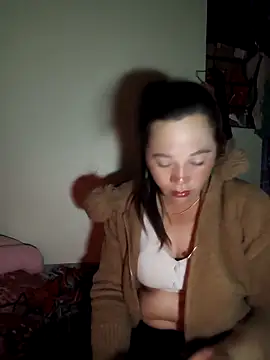 Snapshot of Jooj- chatting on February 12, 2026, 8:04 pm Jooj- online show from February 12, 2026, 8:04 pm