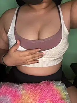 Praachiiii online show from March 24, 2026, 4:34 pm